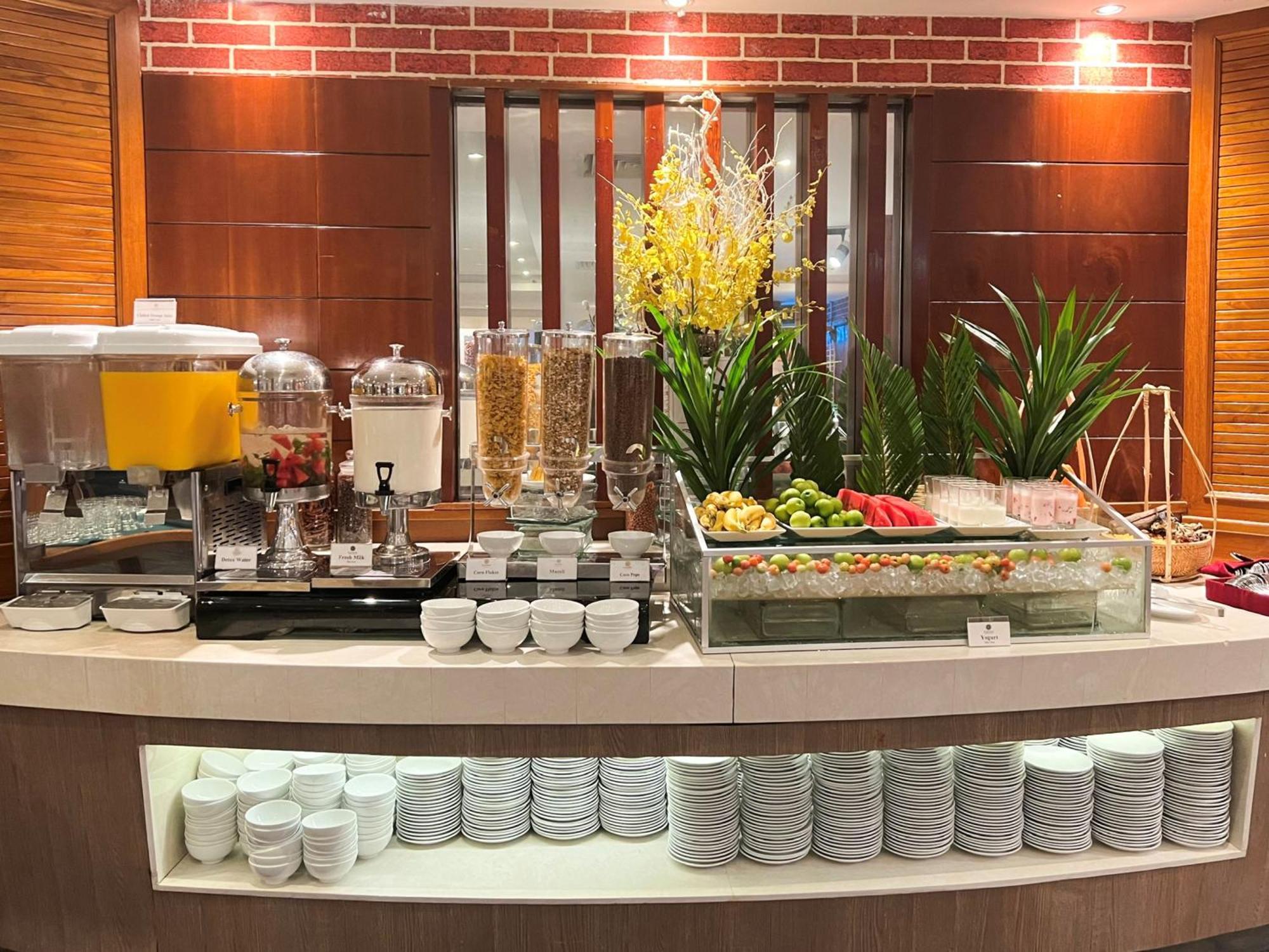 Ramana Saigon Hotel Ho Chi Minh City Exterior photo
