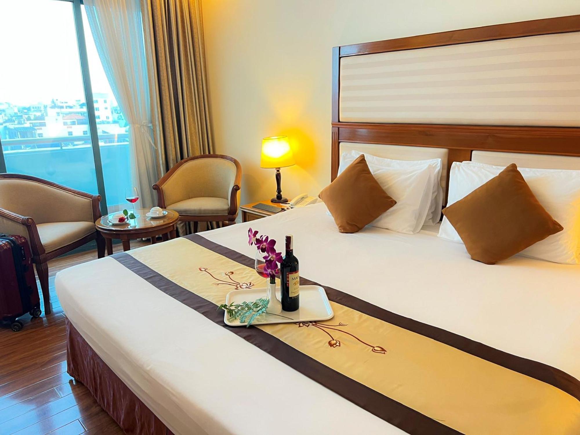 Ramana Saigon Hotel Ho Chi Minh City Exterior photo